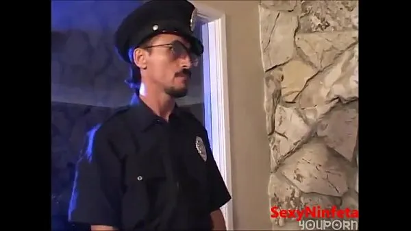 Se Cop gives teenage girl his big stick videoer i alt