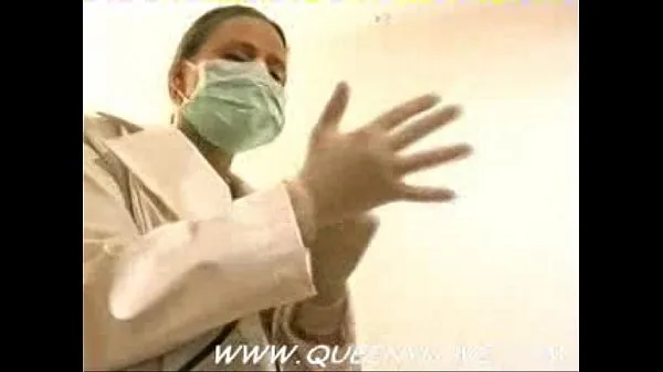 Titta på totalt My doctor's blowjob videor