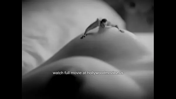 Oglejte si Paz Vega Hot Sex Scene skupaj videoposnetkov