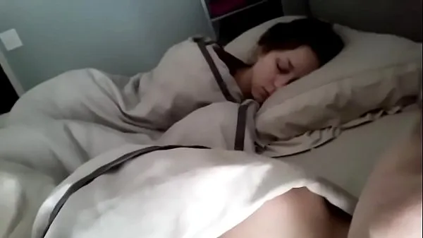 Bekijk in totaal voyeur teen lesbian sleepover masturbation video's