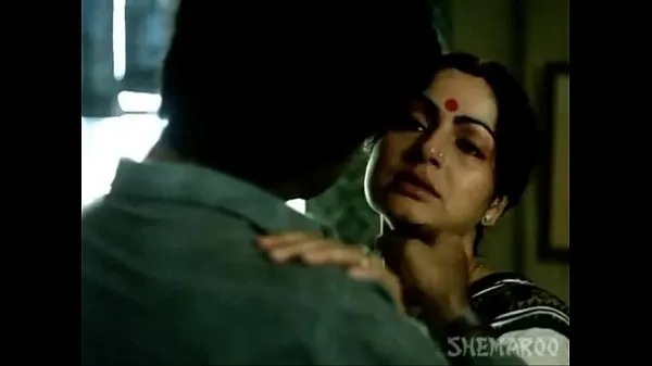 Összesen Rakhee Love Making Scene - Paroma - Classic Hindi Movie (360p videó