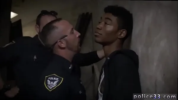 Sehen Sie sich insgesamt Nude male cop photos and police man homo gay sex photo xxx Suspect on Videos an