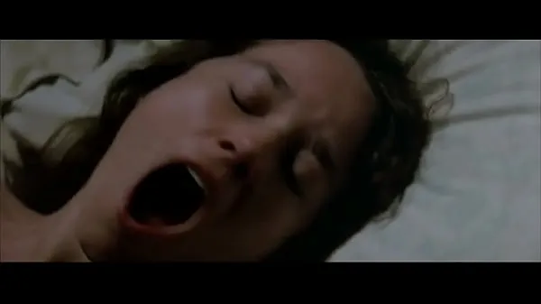 Pozrite si celkovo Barbara Hershey Nude and Groped in The Entity videí