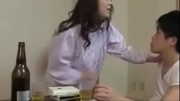 Összesen Japanese step Mom with d. And Fuck videó