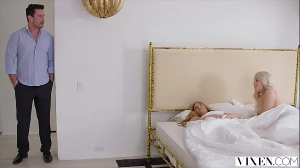 دیکھیں VIXEN Two Curvy Roommates Seduce and Fuck Married Neighbor کل ویڈیوز