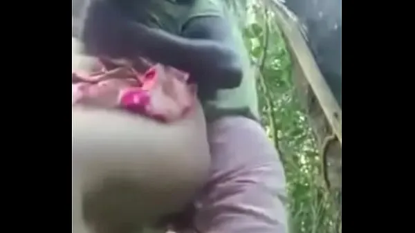 Desi Indian girl forest fuck toplam Videoyu izleyin