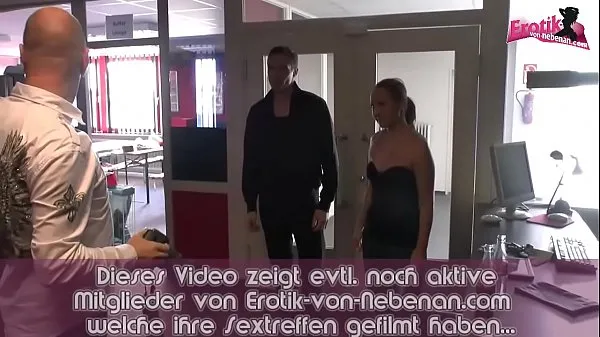 دیکھیں German no condom casting with amateur milf کل ویڈیوز