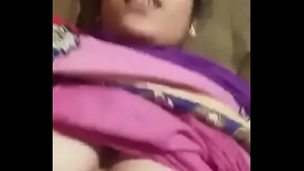 Přehrát celkem Indian Daughter in law getting Fucked at Home videí