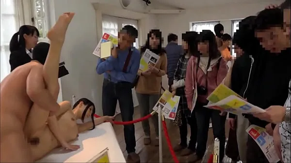 Fucking Japanese Teens At The Art Show कुल वीडियो देखें