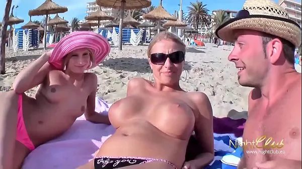 Titta på totalt German sex vacationer fucks everything in front of the camera videor