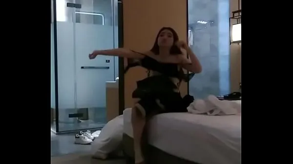 Watch Filming secretly playing sister calling Hanoi in the hotel total Videos