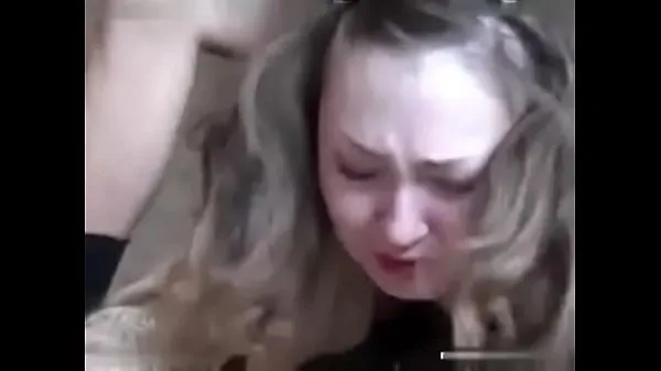 Oglejte si Russian Pizza Girl Rough Sex skupaj videoposnetkov