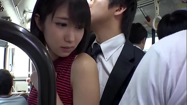 Bekijk in totaal Horny beautiful japanese fucked on bus video's