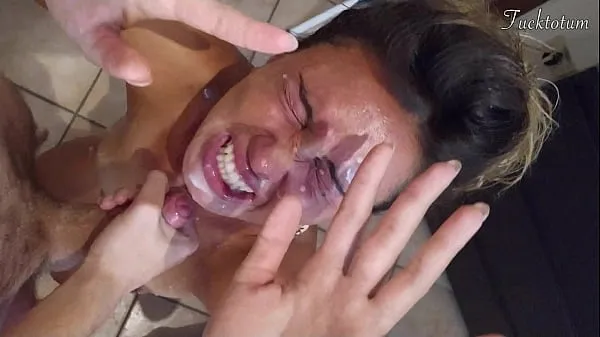 Obejrzyj łącznie Girl orgasms multiple times and in all positions. (at 7.4, 22.4, 37.2). BLOWJOB FEET UP with epic huge facial as a REWARD - FRENCH audio filmów
