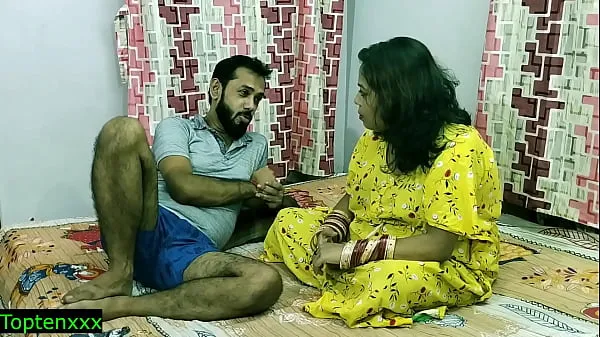 Watch Desi Horny xxx bhabhi suddenly caught my penis!!! Jobordosti sex!! clear hindi audio total Videos