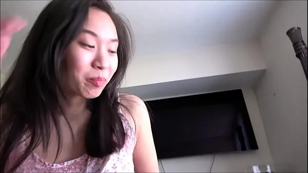 Pozrite si celkovo Tiny Asian Step Sister Needs Relationship Advice - Kimmy Kimm - Family Therapy - Alex Adams videí