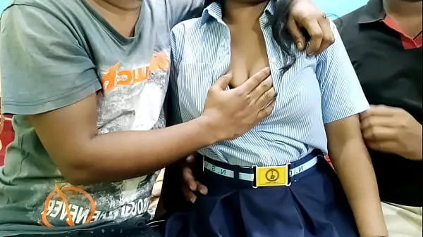 Tonton जबरदस्ती करके दो लड़कों ने कॉलेज गर्ल को चोदा|हिंदी क्लियर वाइस jumlah Video