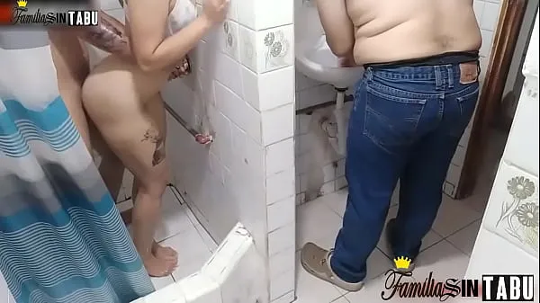 गुदा भाड़ में जाओ करने के लिए सुंदर लड़की साशा में के स्नानघर फूलदार गांड से भरा वीर्य कुल वीडियो देखें