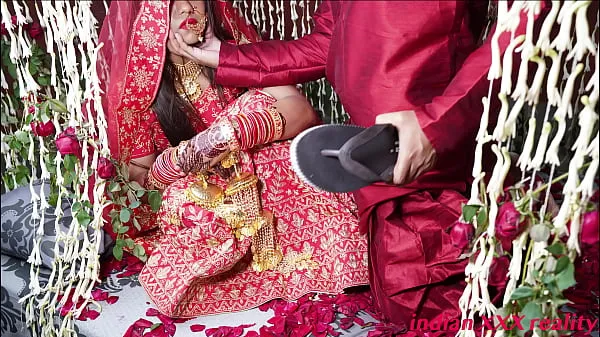Tonton Indian marriage honeymoon XXX in hindi total Video