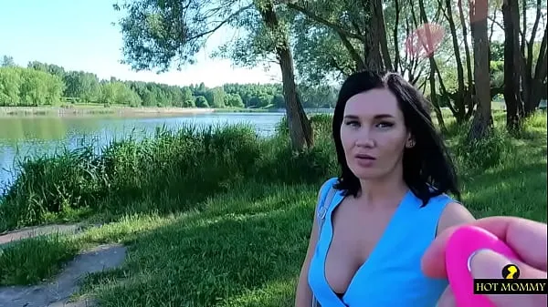 Přehrát celkem Sexy MILF with natural tits gets fucked doggystyle - deutsch porn videí