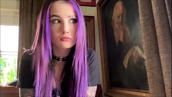 Regardez Jeune femme gothique gicle sur la bite de son demi-frère - Valerica Steele - Thérapie familiale - Alex Adams vidéos au total