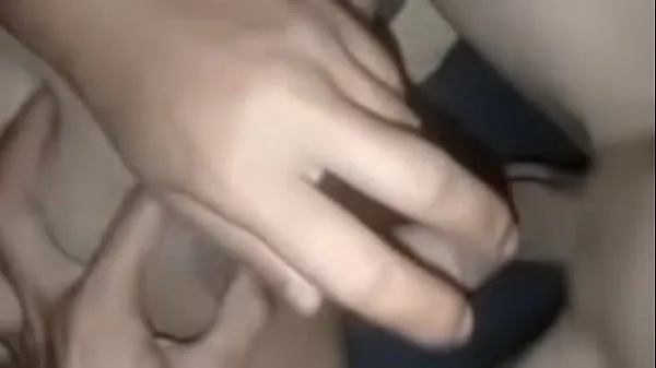 Tonton Spreading the beautiful girl's pussy, giving her a cock to suck until the cum filled her mouth, then still pushing the cock into her clit, fucking her pussy with loud moans, making her extremely aroused, she masturbated twice and cummed a lot total Video